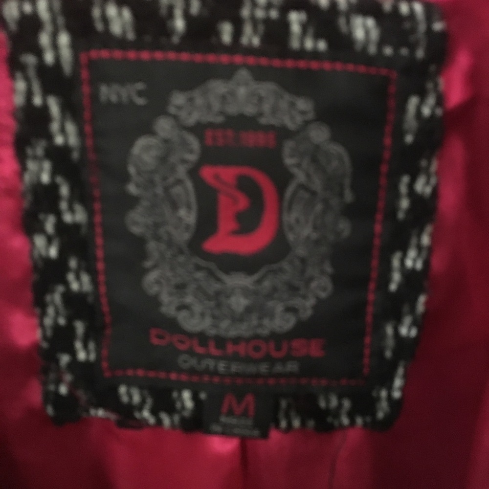 Coat - Picture 4 of 5